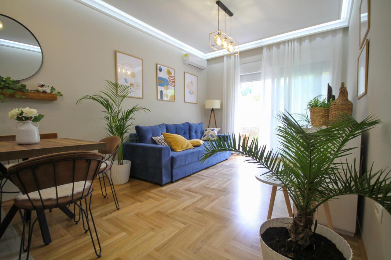 Laki Tivat Exterior foto